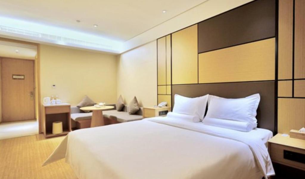 Ji Hotel Shanghai Hongqiao Yan'An XI Road Exterior photo